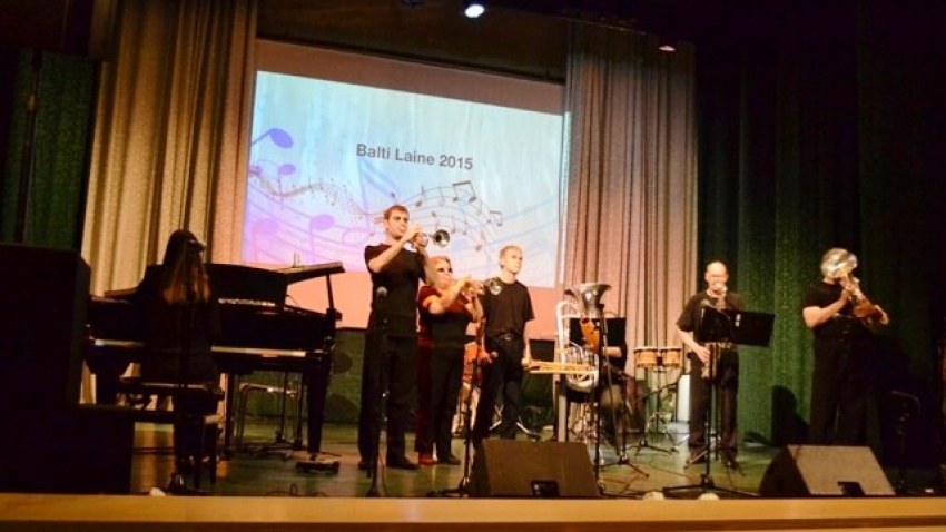 Baltijas vilnis 2015, Pērnavā