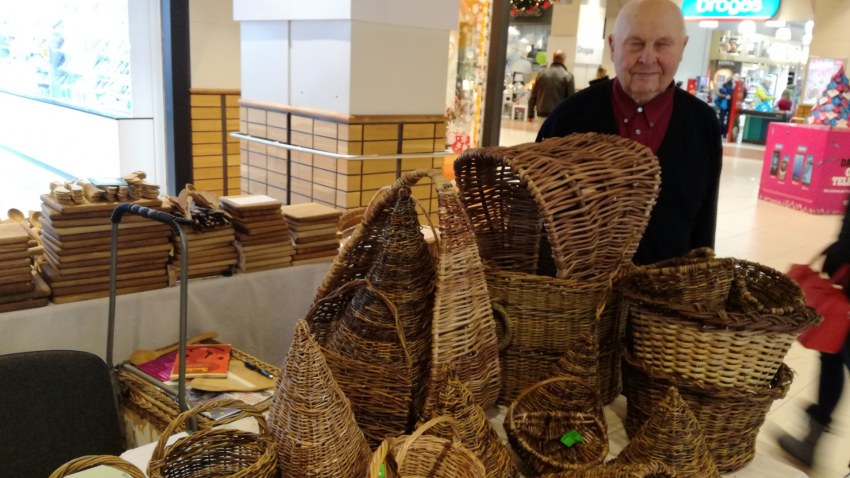 Seniori Dominā